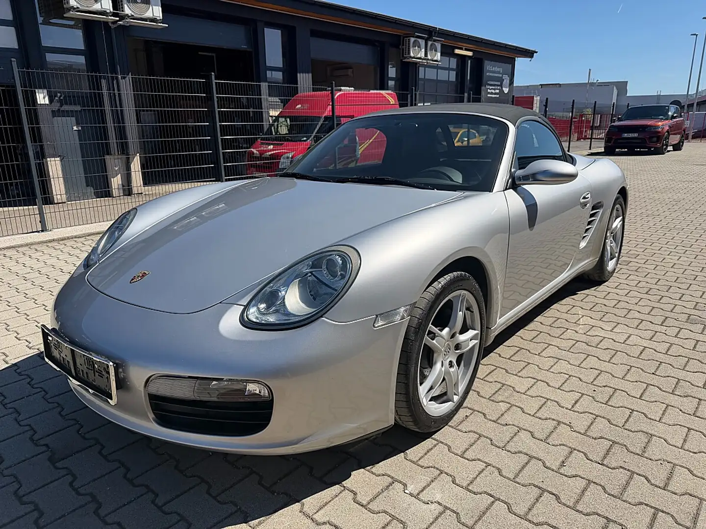 Porsche Boxster 2,7 Silber - 2