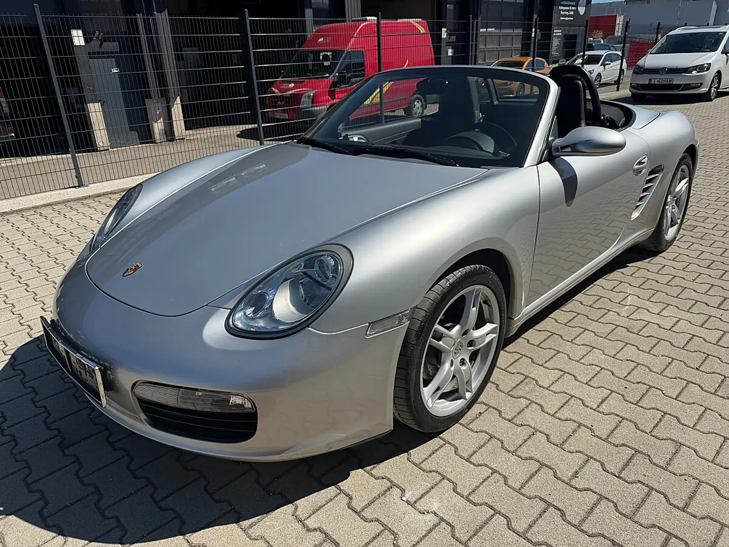 Porsche Boxster 2,7 Silber - 1