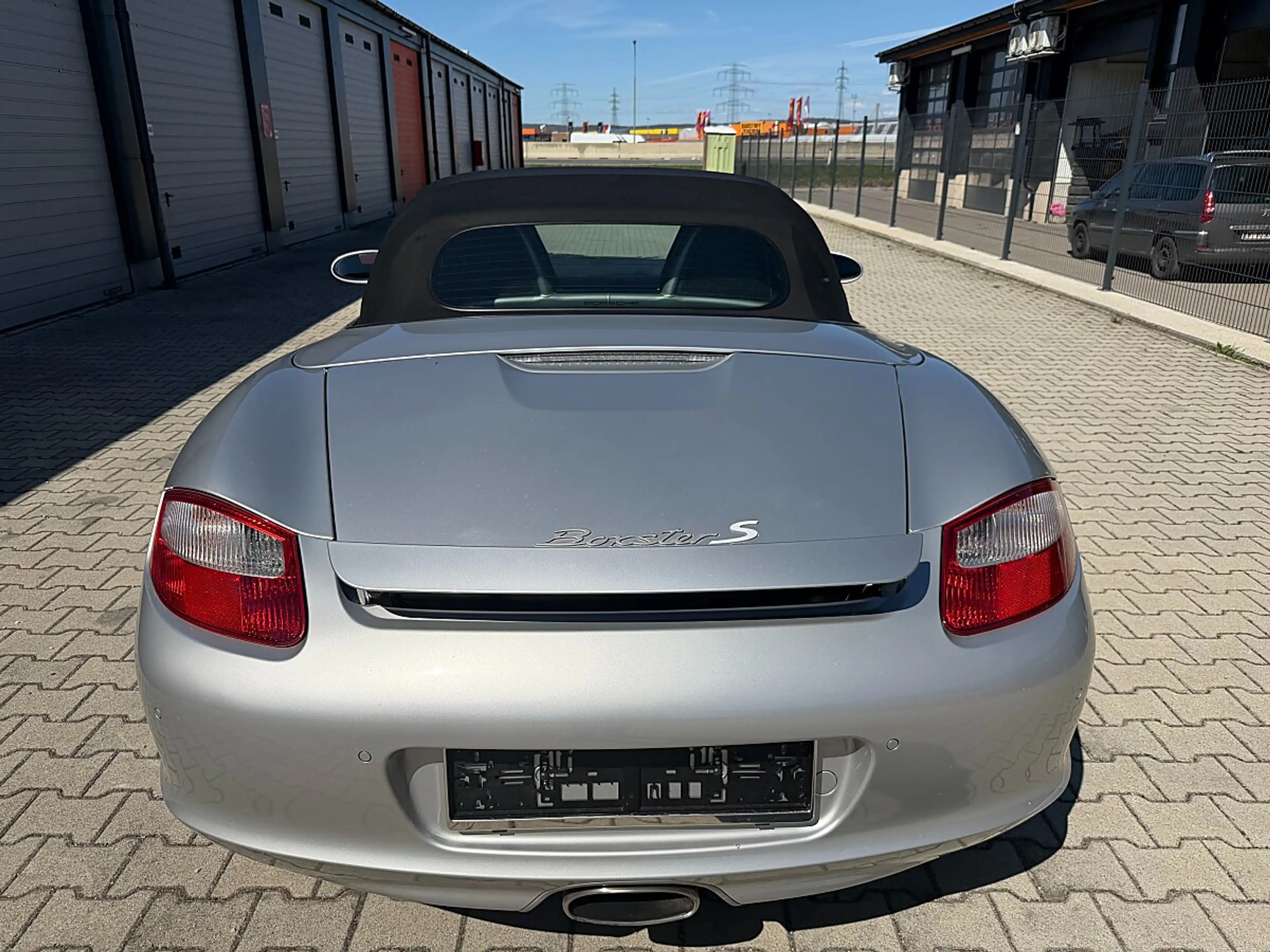 Porsche Boxster 2,7 — photo 5