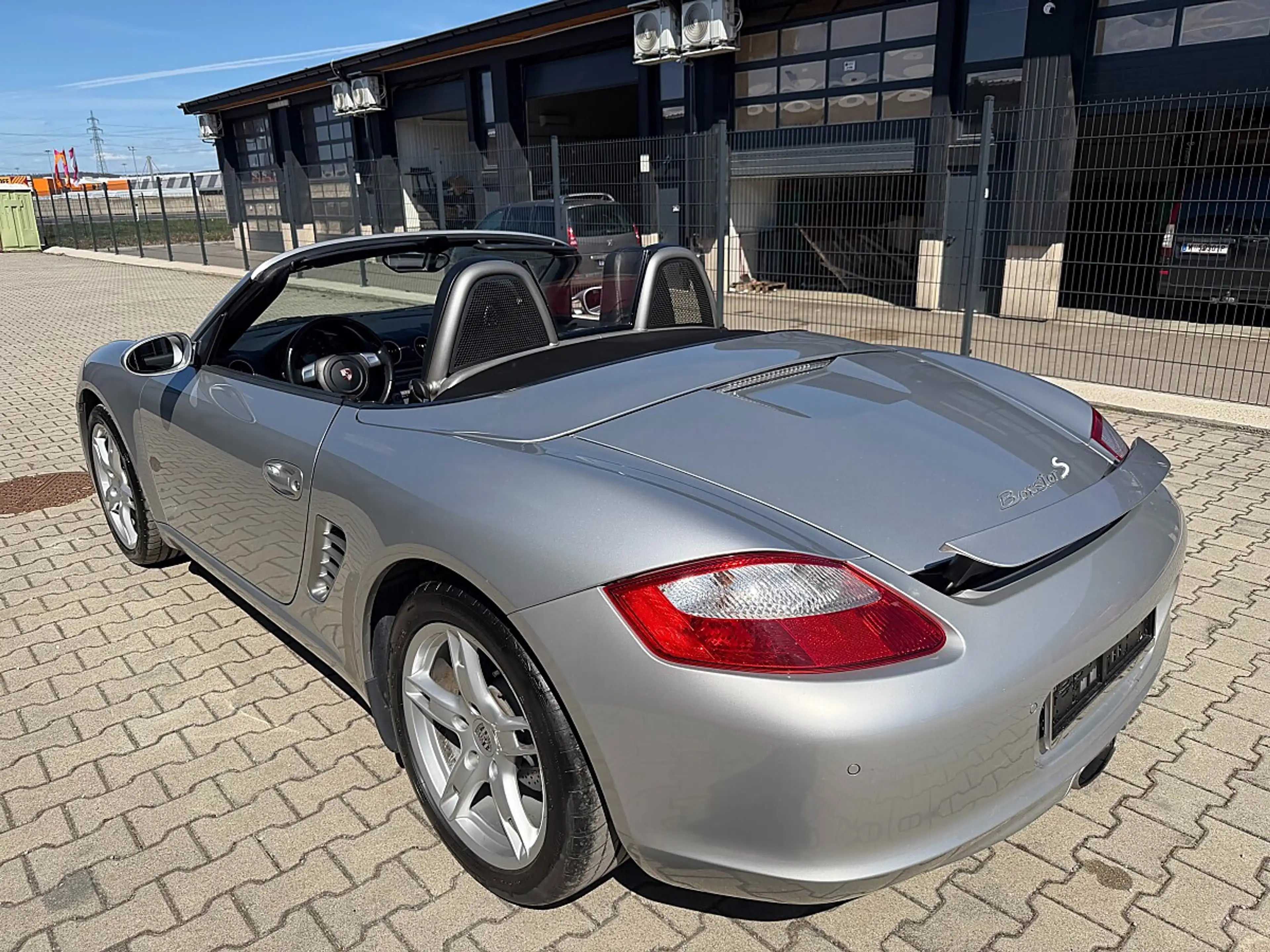 Porsche Boxster 2,7 — photo 10
