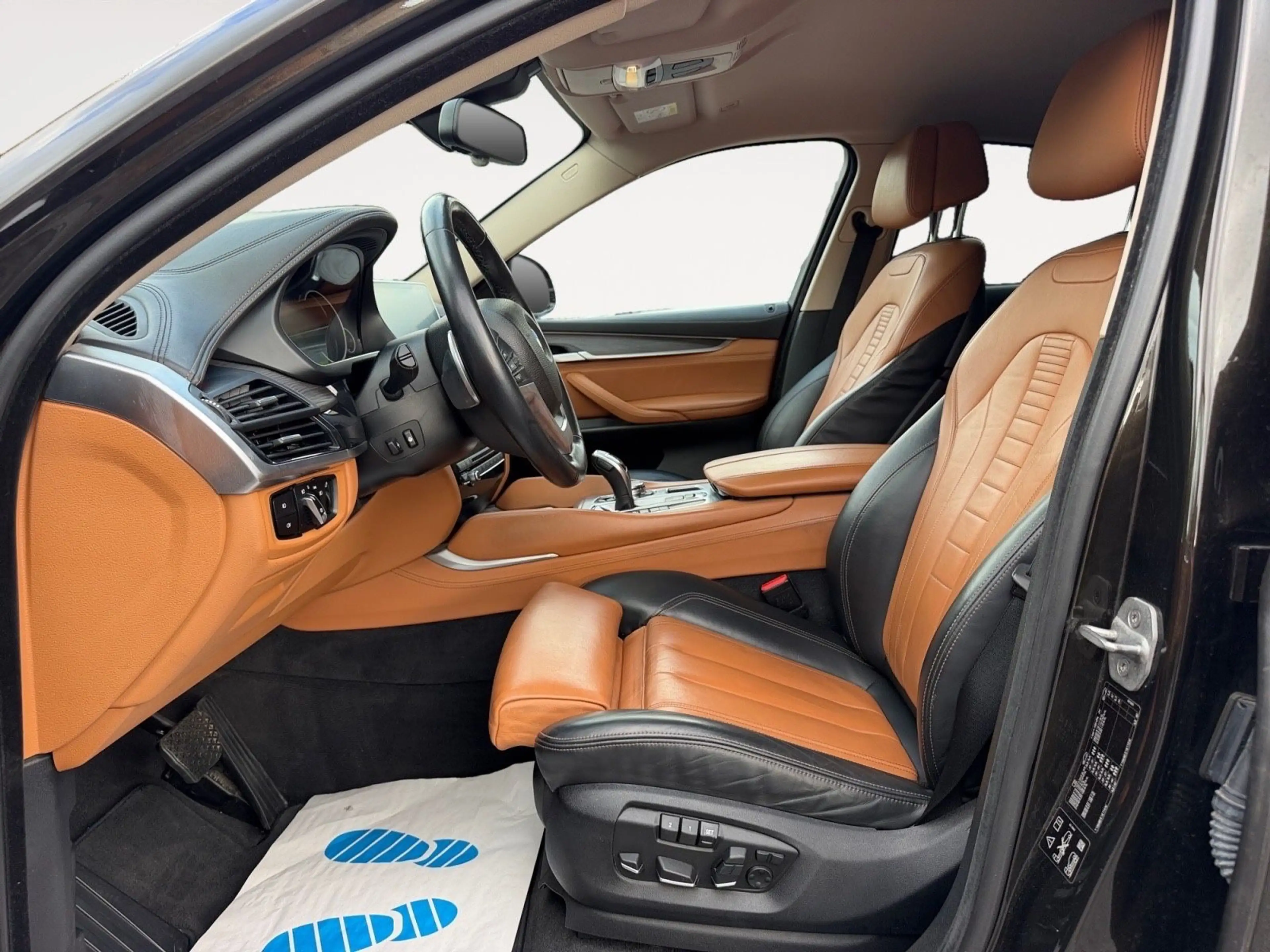 BMW X6 xDrive 40 d Standheizung 360*Kamera LED — photo 7