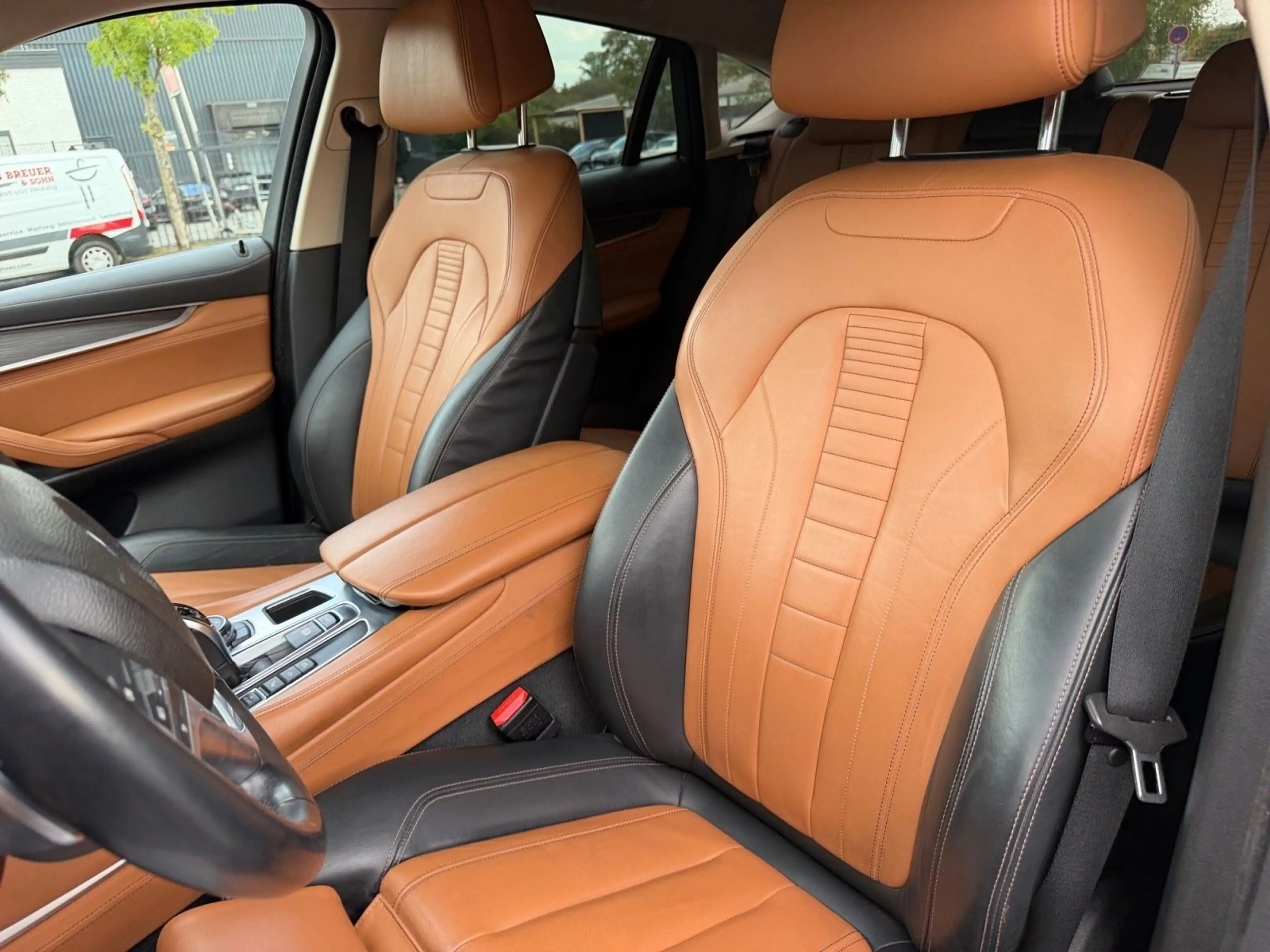 BMW X6 xDrive 40 d Standheizung 360*Kamera LED — photo 12
