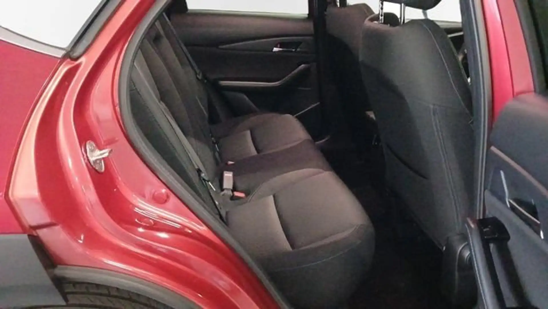 Mazda CX-30 2.0 Skyactiv-G Evolution 2WD 90kW Rojo - 2