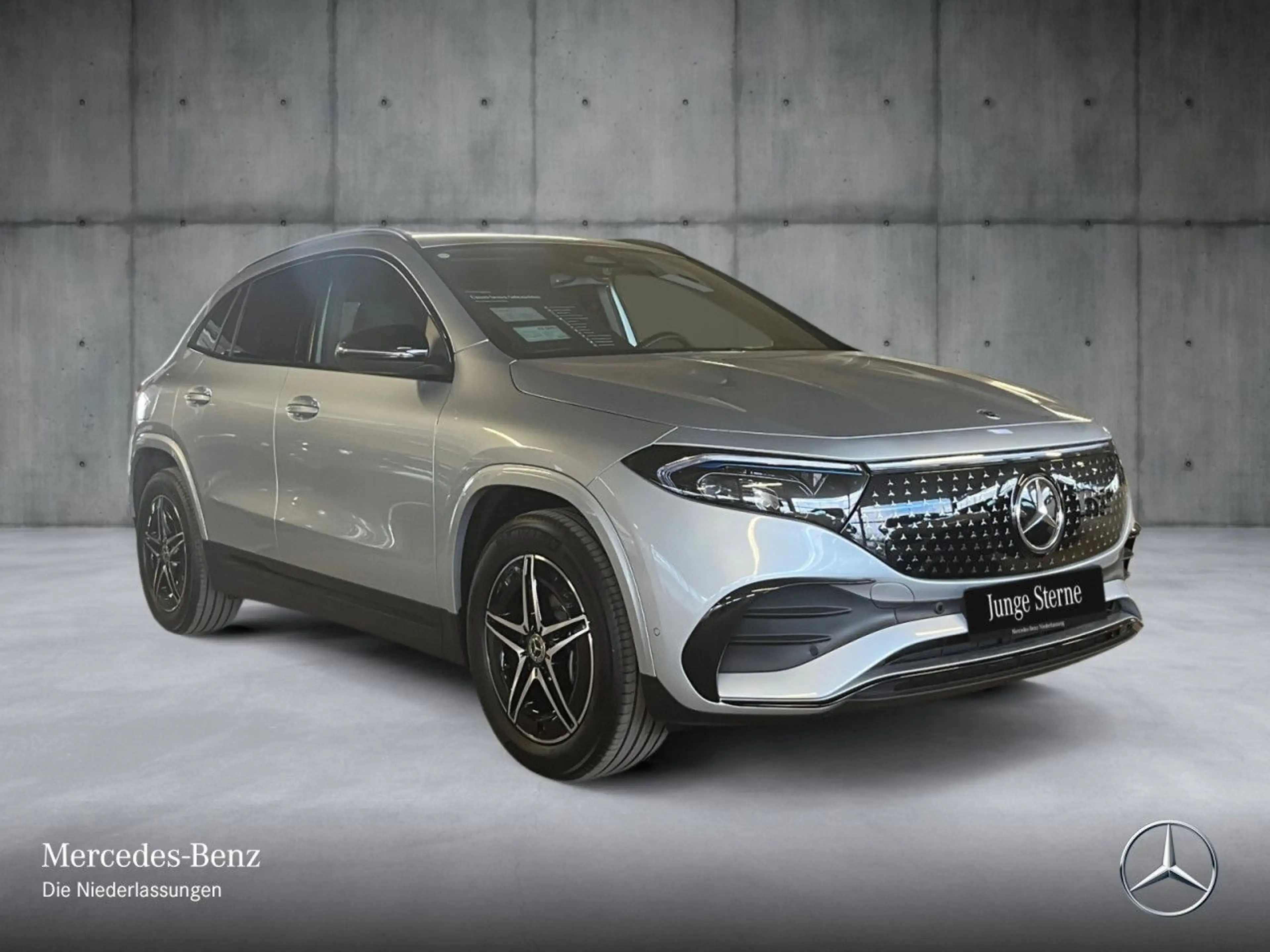 Mercedes-Benz EQA 300 4M AMG+NIGHT+ADVANCED+AHK+KAMERA+SPUR — photo 5