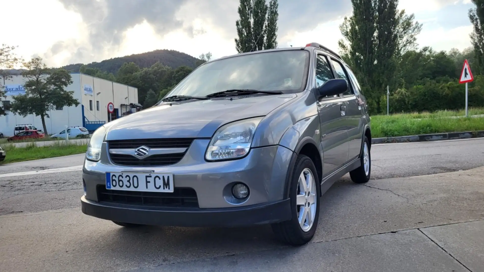 Suzuki Ignis 1.5 4WD Braun - 1