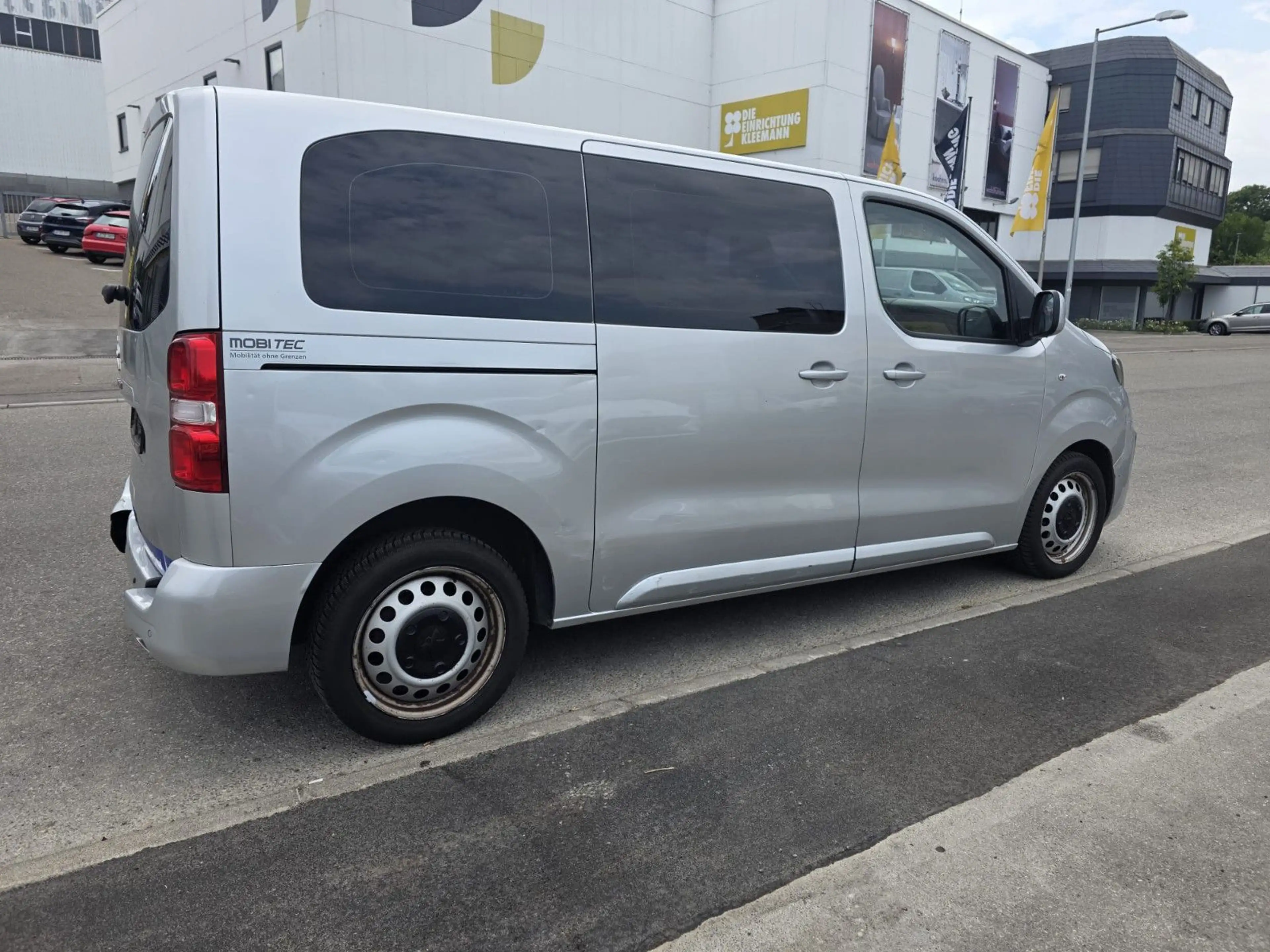 Peugeot Expert Kombi L2 Rollstuhlrampe — photo 7