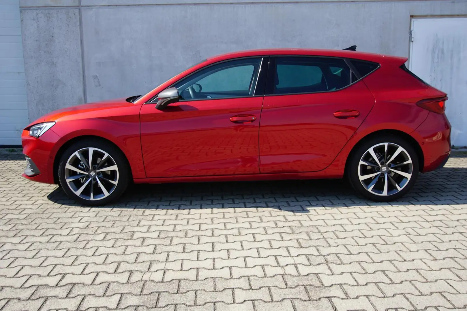 SEAT Leon 1.5TSI FR Navi Voll-LED Kamera ACC Rouge - 2