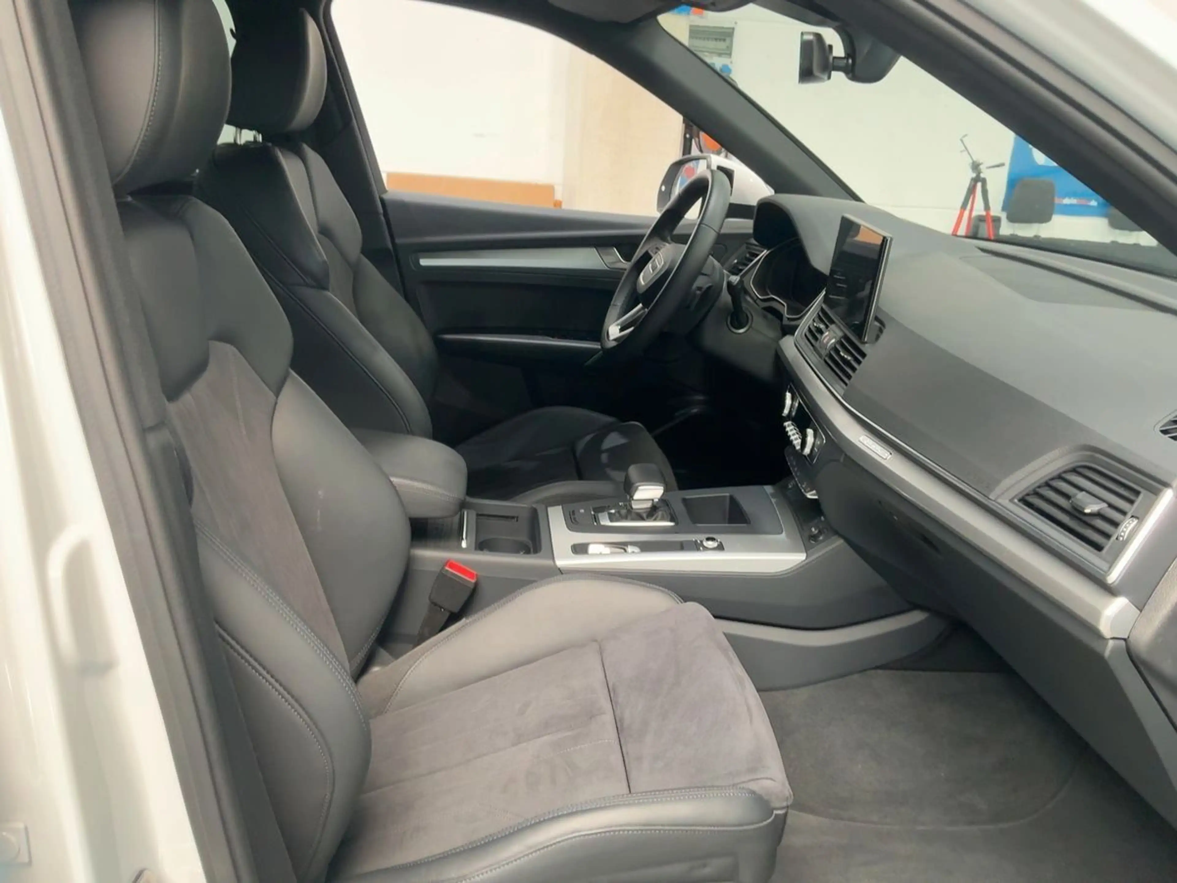 Audi Q5 SPORTBACK 45 TFSI QUATTRO S LINE NAVI LED AHK — photo 5