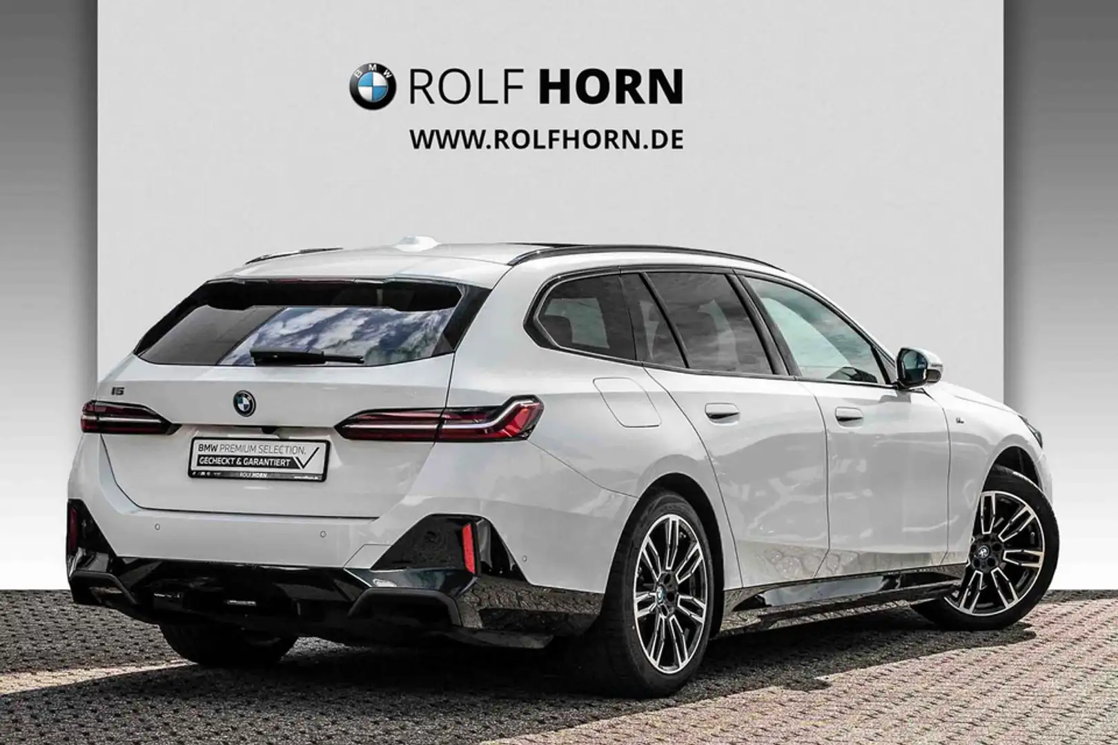 BMW i5 eDrive40 Touring M Sportpaket Panod. h/k HUD White - 2