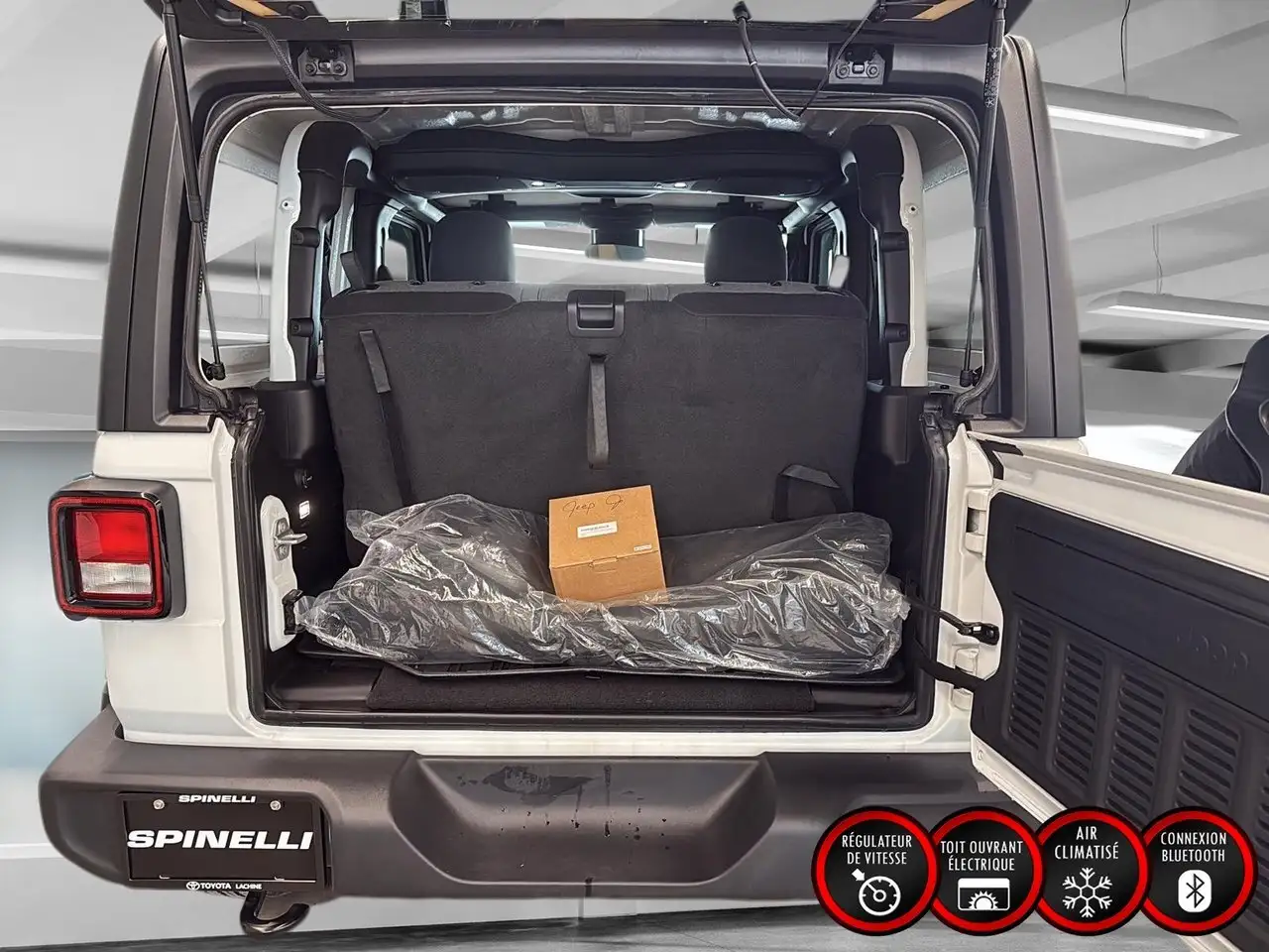 Jeep Wrangler снимка Jeep Wrangler