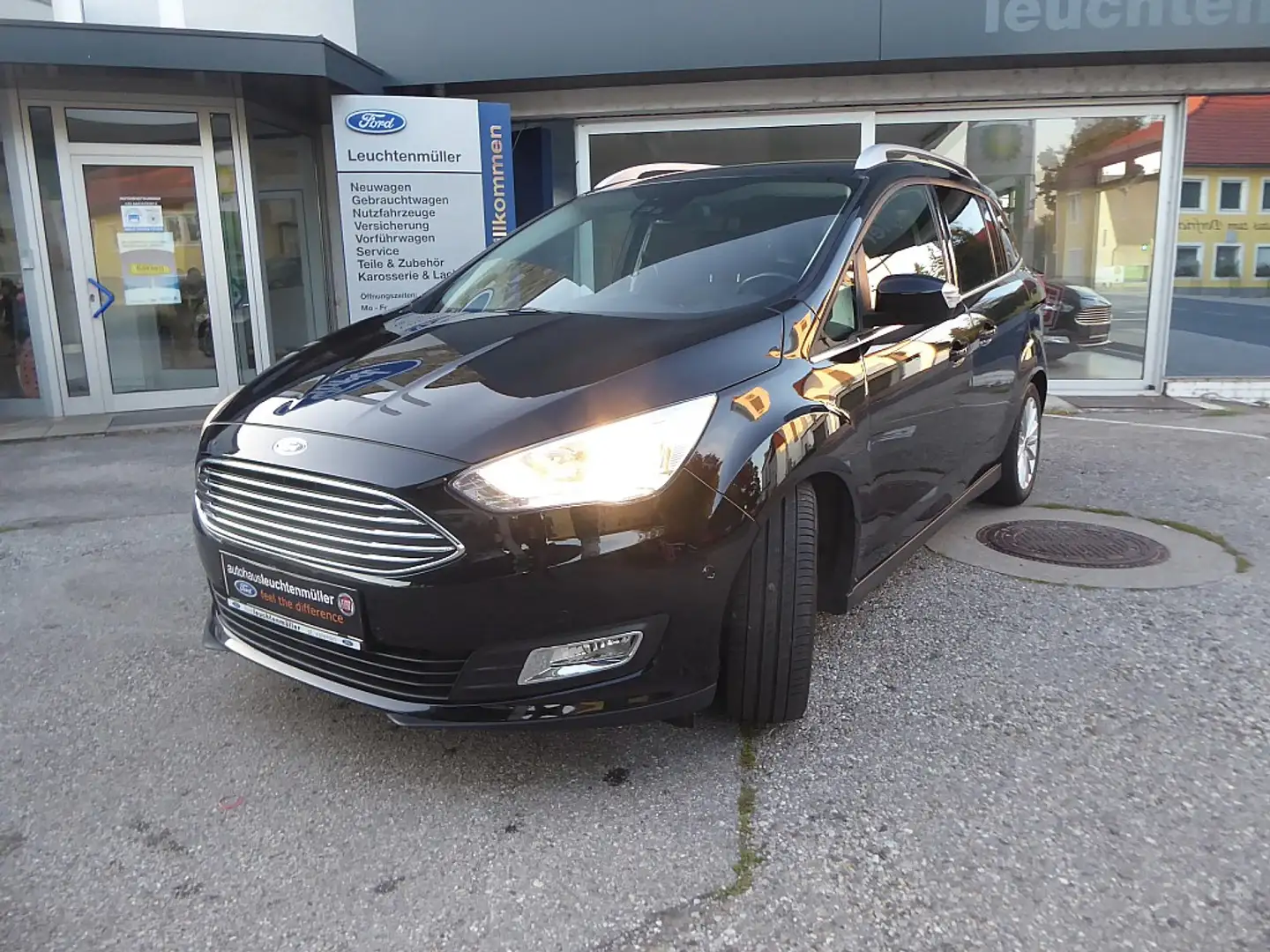 Ford Grand C-Max Grand C-MAX Titanium 1,5 TDCi Powershift Nero - 1