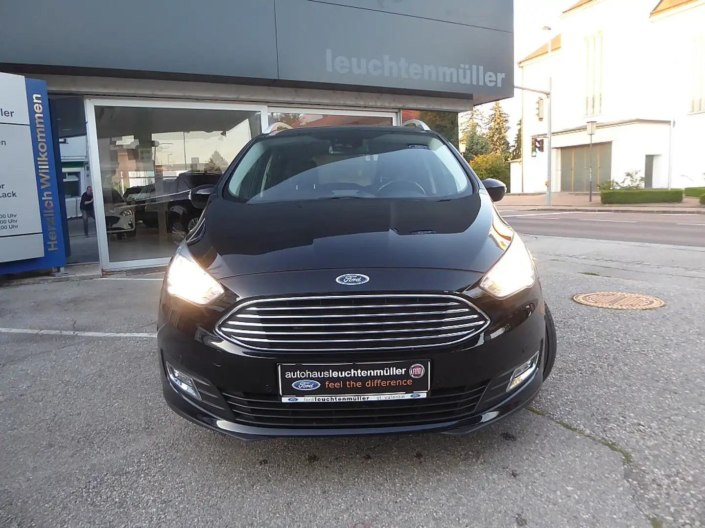 Ford Grand C-Max Grand C-MAX Titanium 1,5 TDCi Powershift Nero - 2