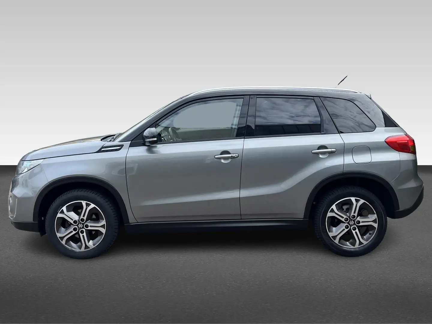 Suzuki Vitara 1.6 High Executive Grijs - 2