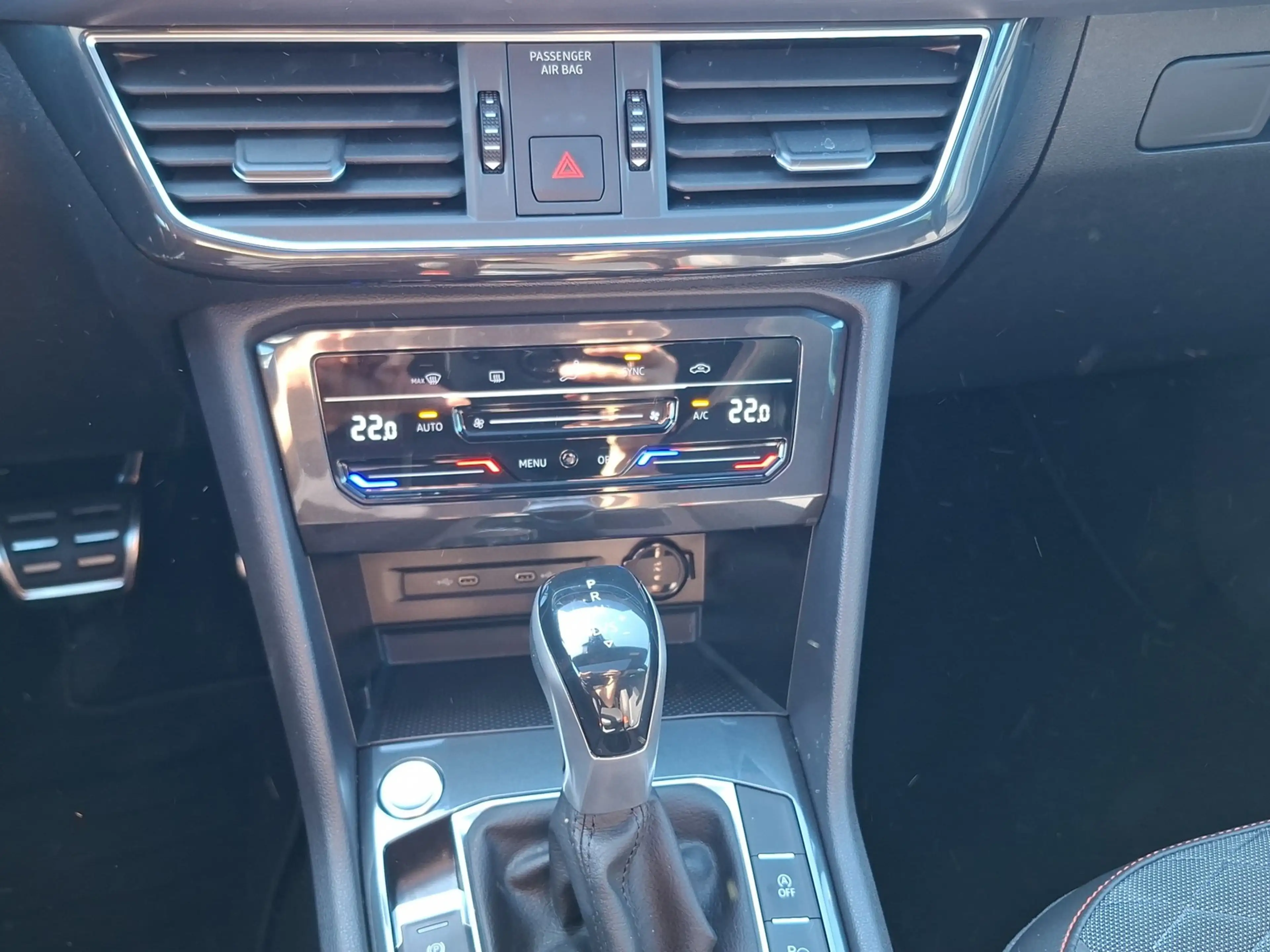 SEAT Tarraco 1.5 TSI DSG FR LED+Navi+ACC+Kamera+AHK — photo 11