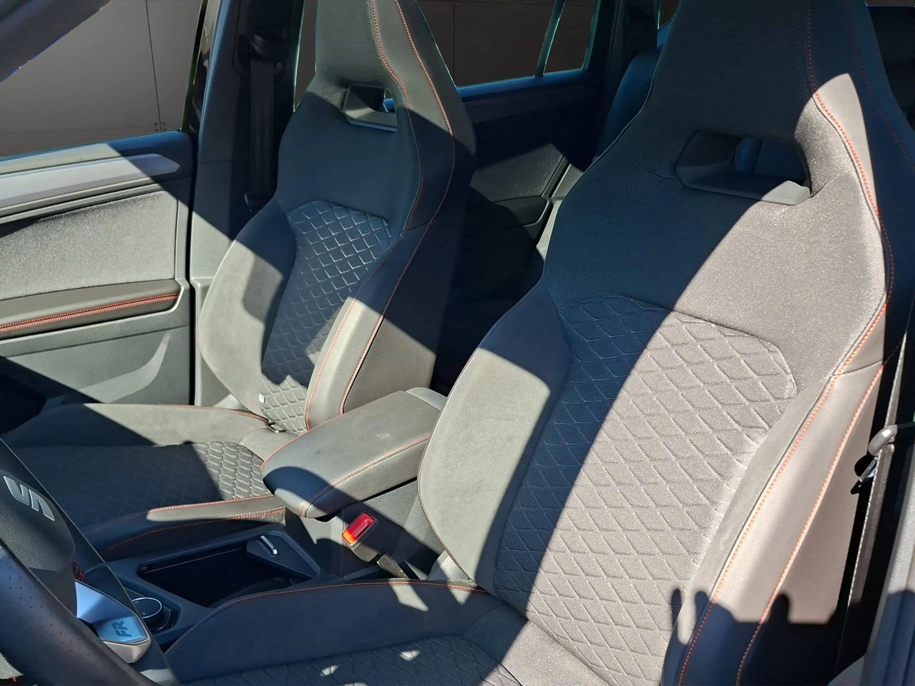 SEAT Tarraco 1.5 TSI DSG FR LED+Navi+ACC+Kamera+AHK — photo 7
