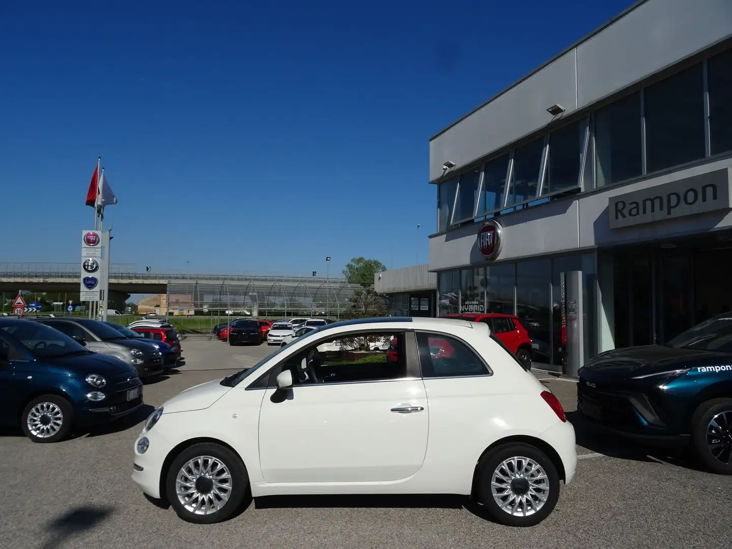 Fiat 500 1.0 Hybrid Dolcevita Bianco - 2