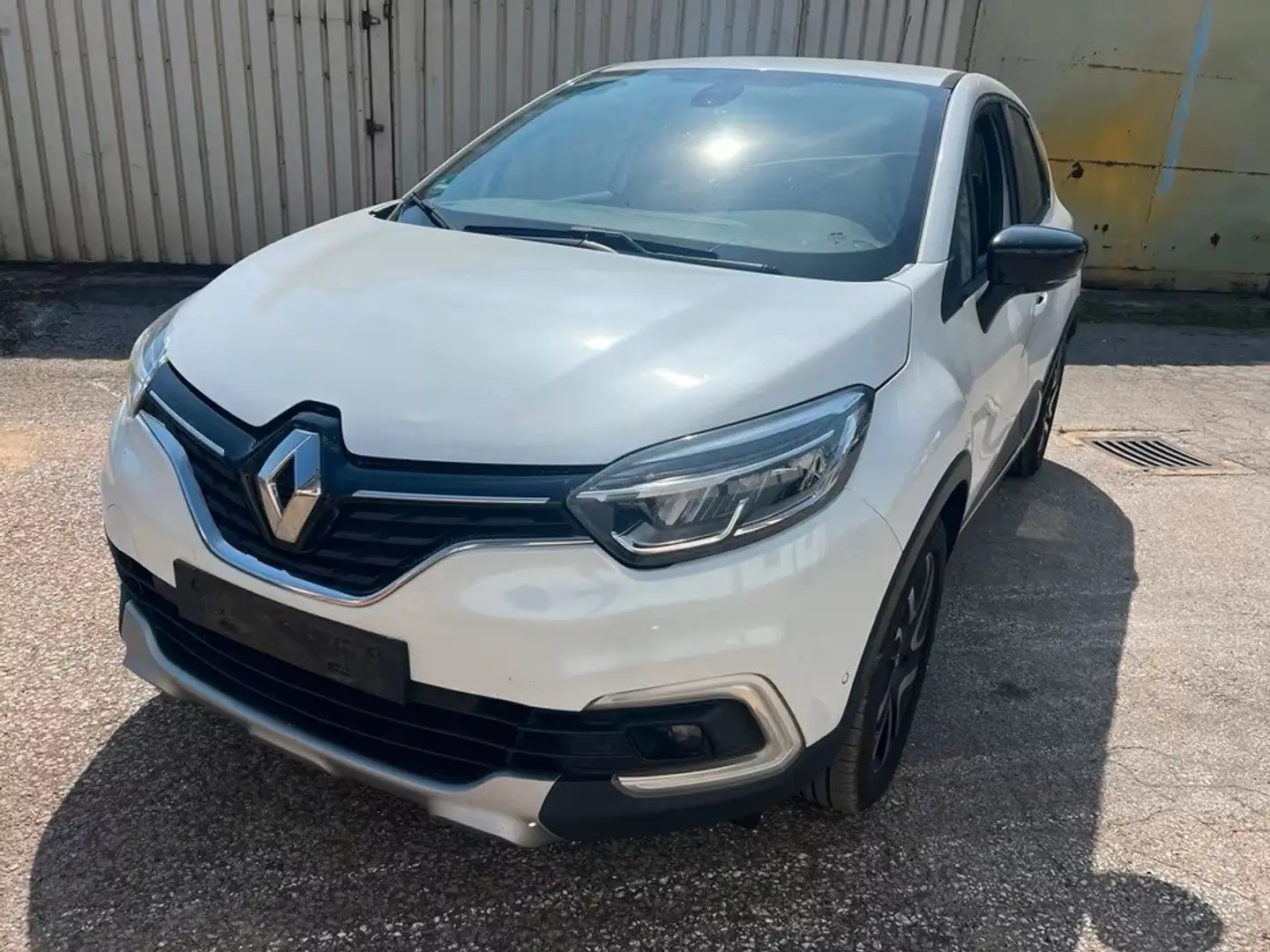 Renault Captur ENERGY TCe 120 Initiale Paris - 1