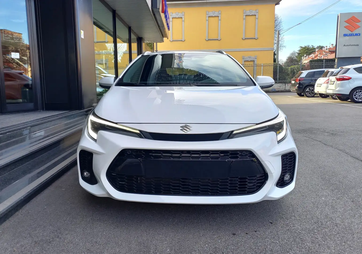 Suzuki Swace Swace 1.8 Hybrid E-CVT 2WD Cool - KM 0 Bianco - 2