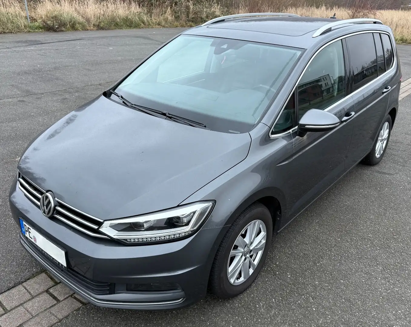 Volkswagen Touran Highline 7 Sitze DSG  Pano Leder LED Grau - 1