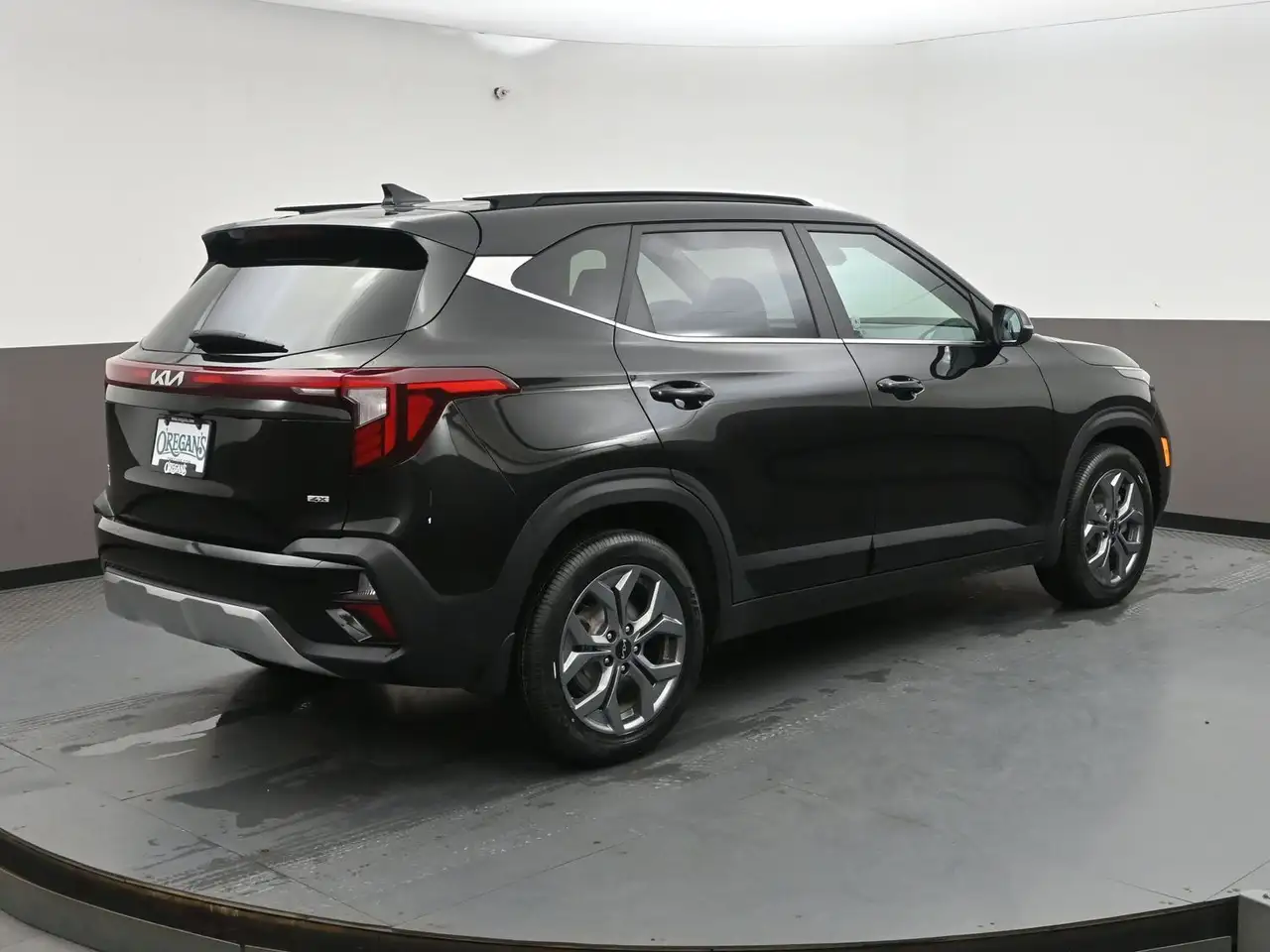 Kia Seltos снимка Kia Seltos