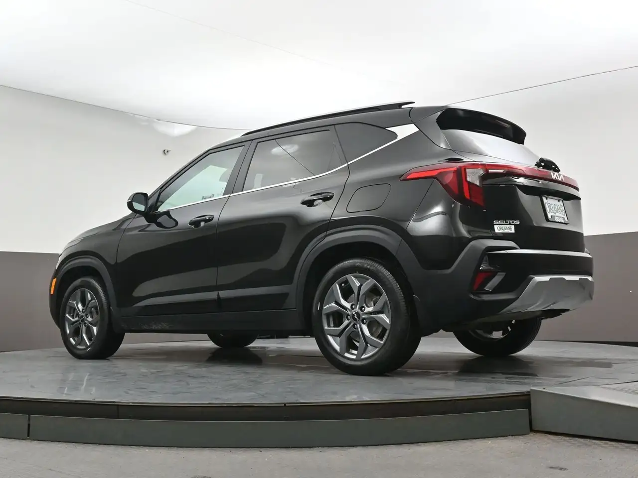 Kia Seltos снимка Kia Seltos