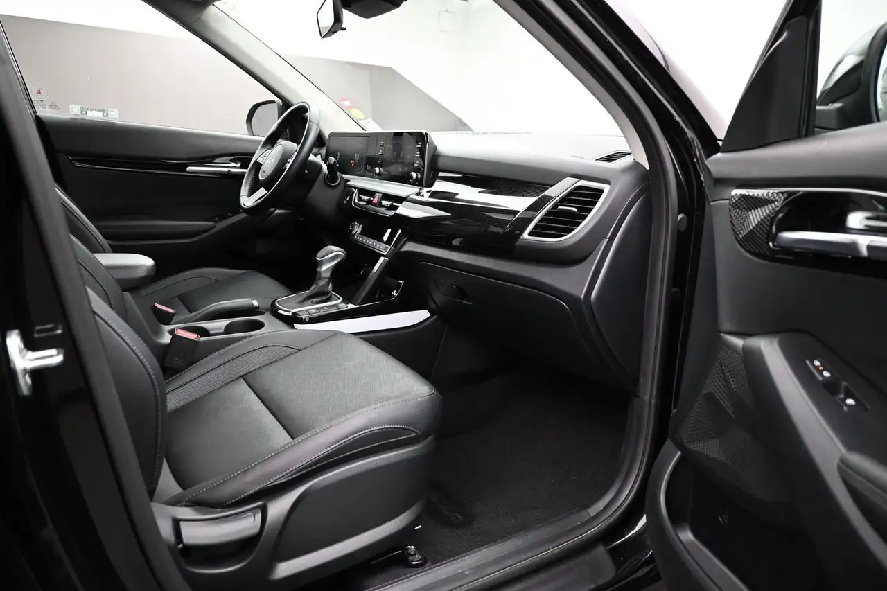 Kia Seltos снимка Kia Seltos