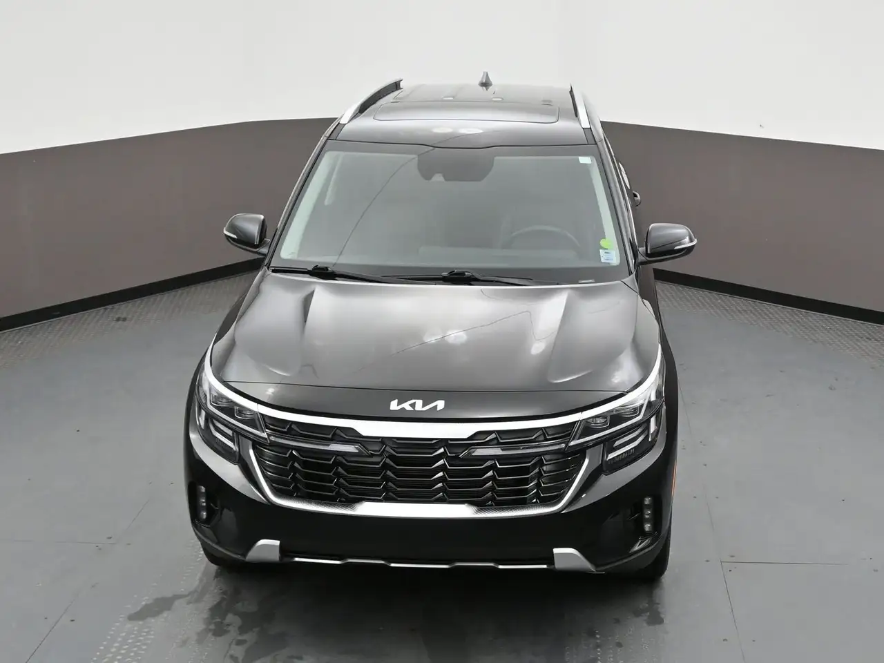 Kia Seltos снимка Kia Seltos