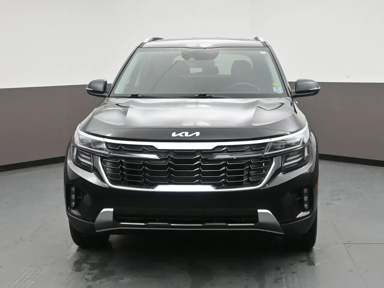 Kia Seltos снимка Kia Seltos