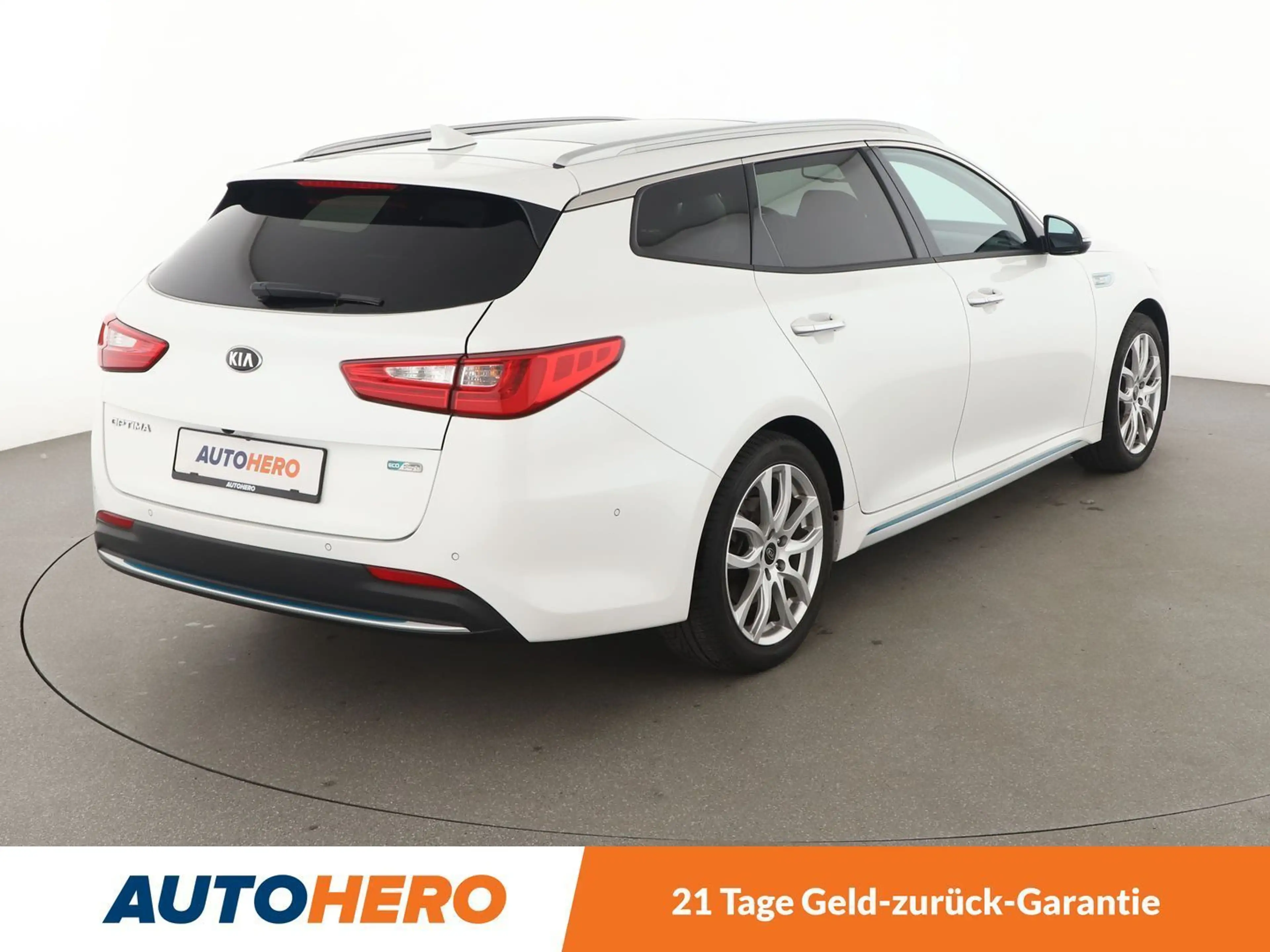 Kia Optima 2.0 Hybrid Spirit Aut.*NAVI*BI-LED*ACC*CAM*PDC*SHZ — photo 6