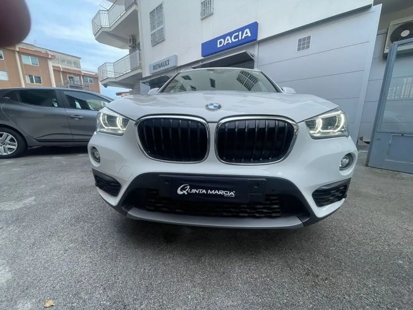 BMW X1 18d 2.0 sDrive - FARI LED/PORTELLONE AUTOMATICO Weiß - 2