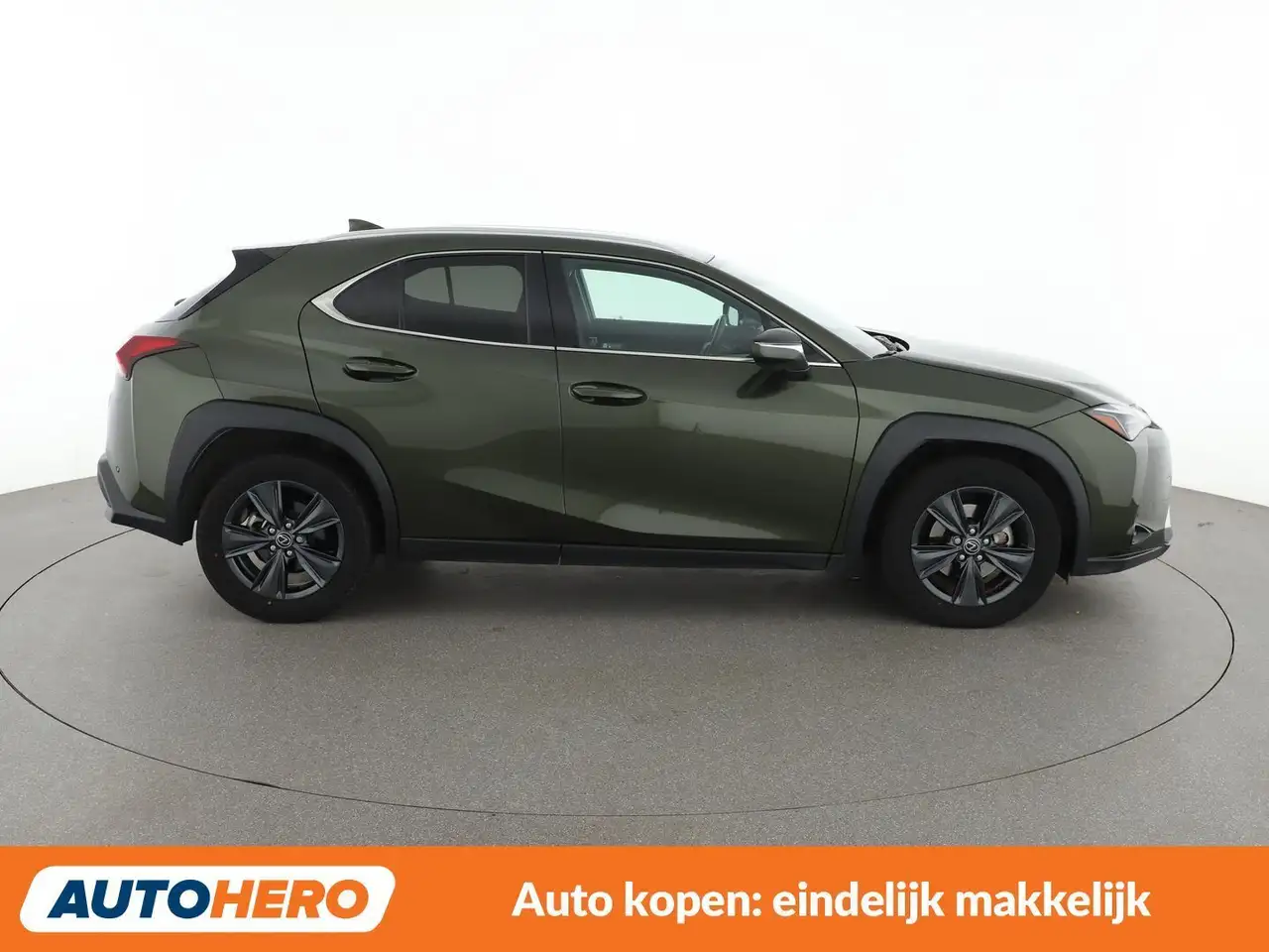 Lexus UX 300h Luxe, миниатюра 7
