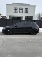 Volkswagen Golf R снимка Volkswagen Golf R