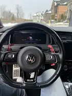 Volkswagen Golf R снимка Volkswagen Golf R