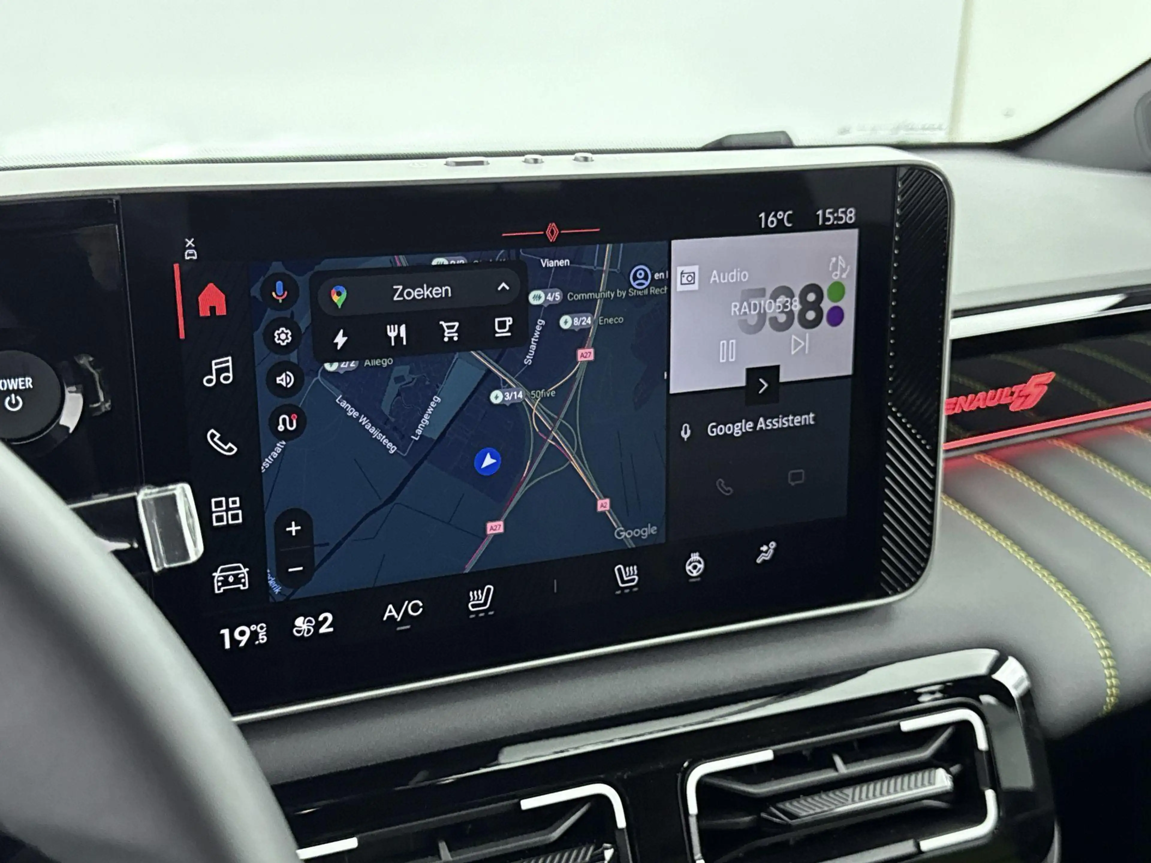 Renault R 5 Comfort Range Iconic Cinq 52 kWh 150PK | Harman Ka — photo 15