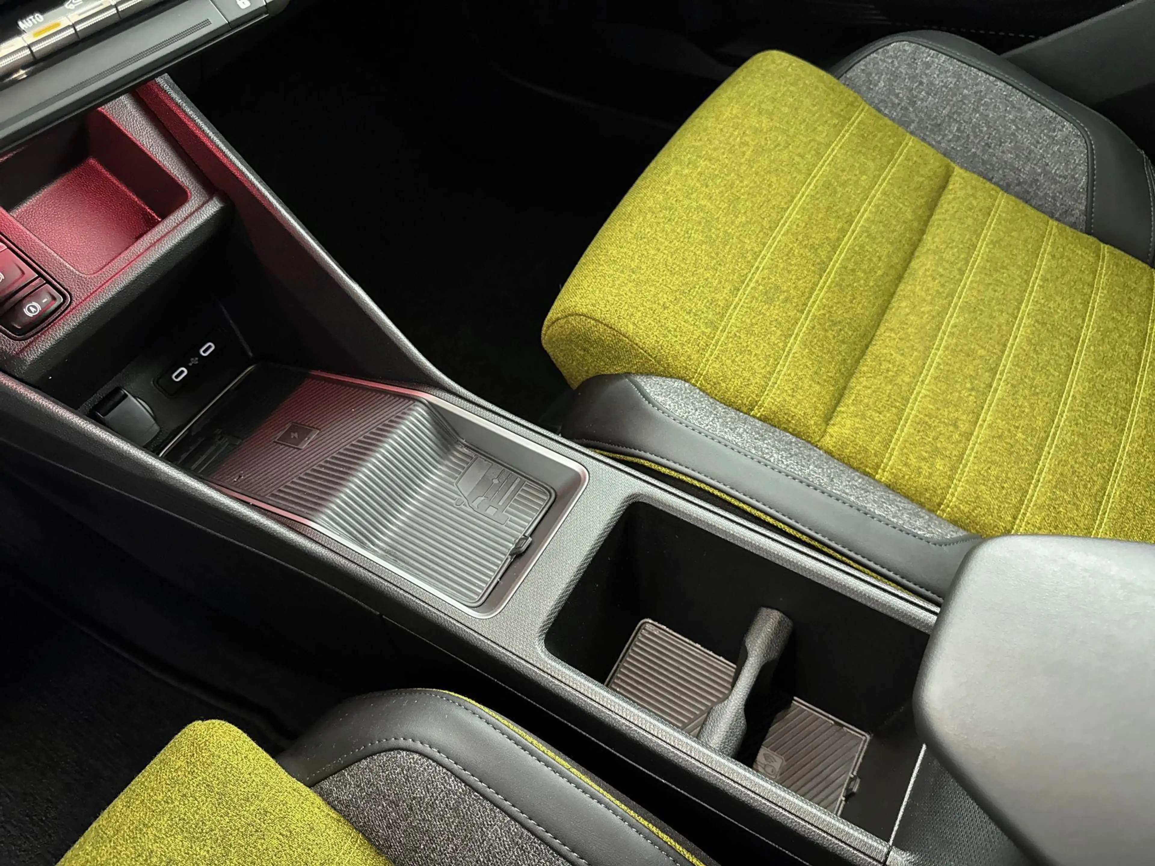 Renault R 5 Comfort Range Iconic Cinq 52 kWh 150PK | Harman Ka — photo 7
