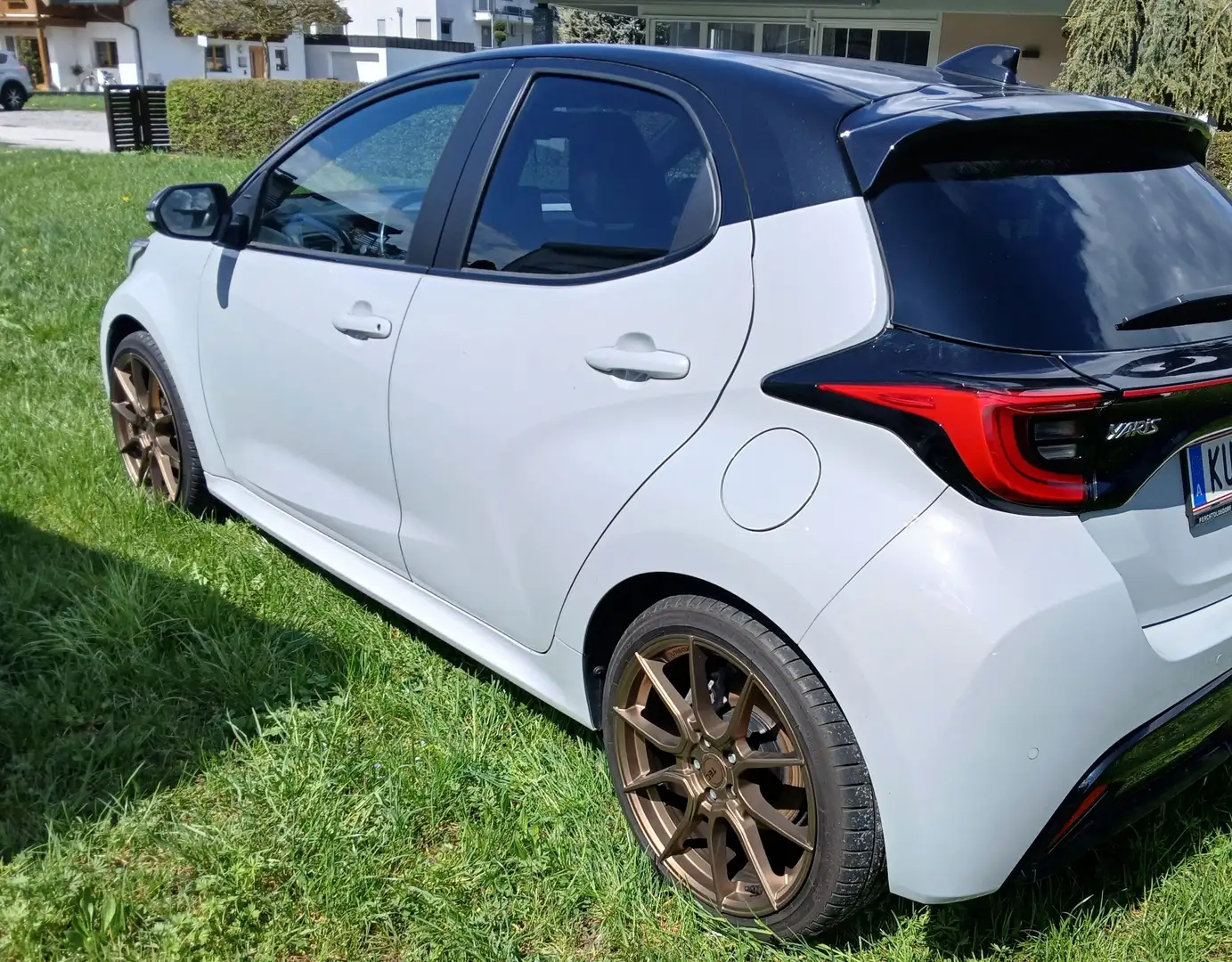 Toyota Yaris 1,5 VVT-i Hybrid GR Sport Edition - 2