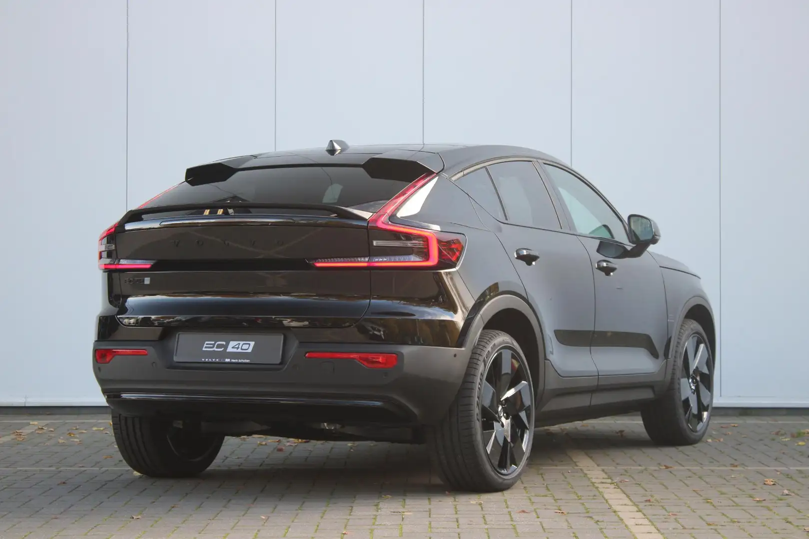 Volvo EC40 Single Motor Extended Range Ultra 82 kWh | Elektri Zwart - 2