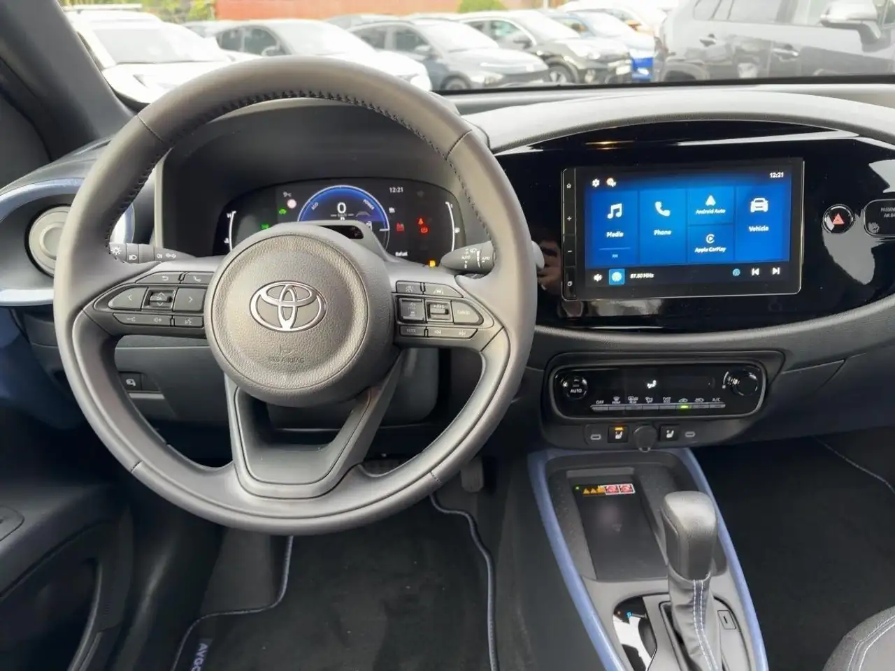 Toyota Aygo X 1,5 l Teamplayer*R-Kamera*Carplay*Sitzheizung* 8