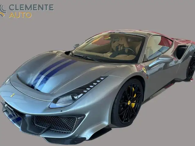 Ferrari 488 PISTA 720 CV impeccabile