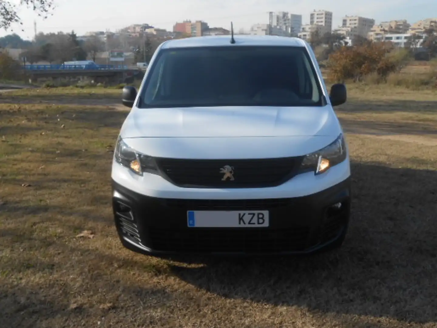 Peugeot Partner 1.6BlueHDI Pro Standard 600kg 75 Blanco - 2