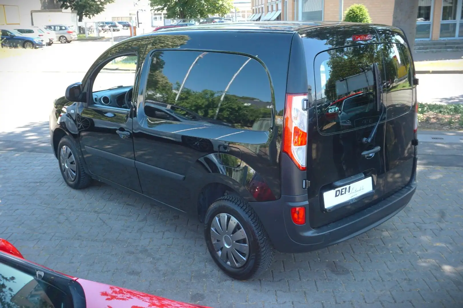 Renault Kangoo Rapid Extra / Klima / Schwarz - 2