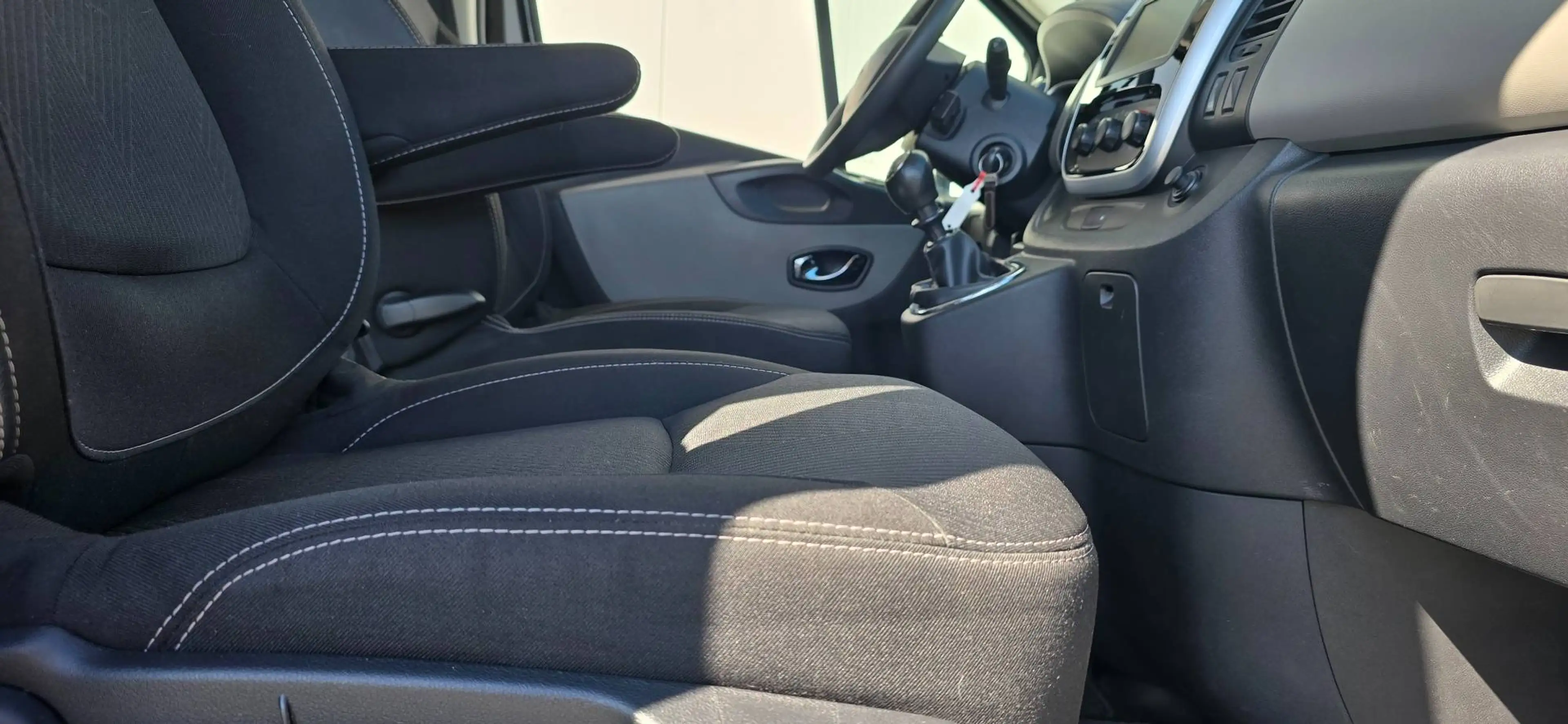 Renault Trafic 1.6 dCi Dubbelcabine Lichtvracht/Gps/trekhaak — photo 7