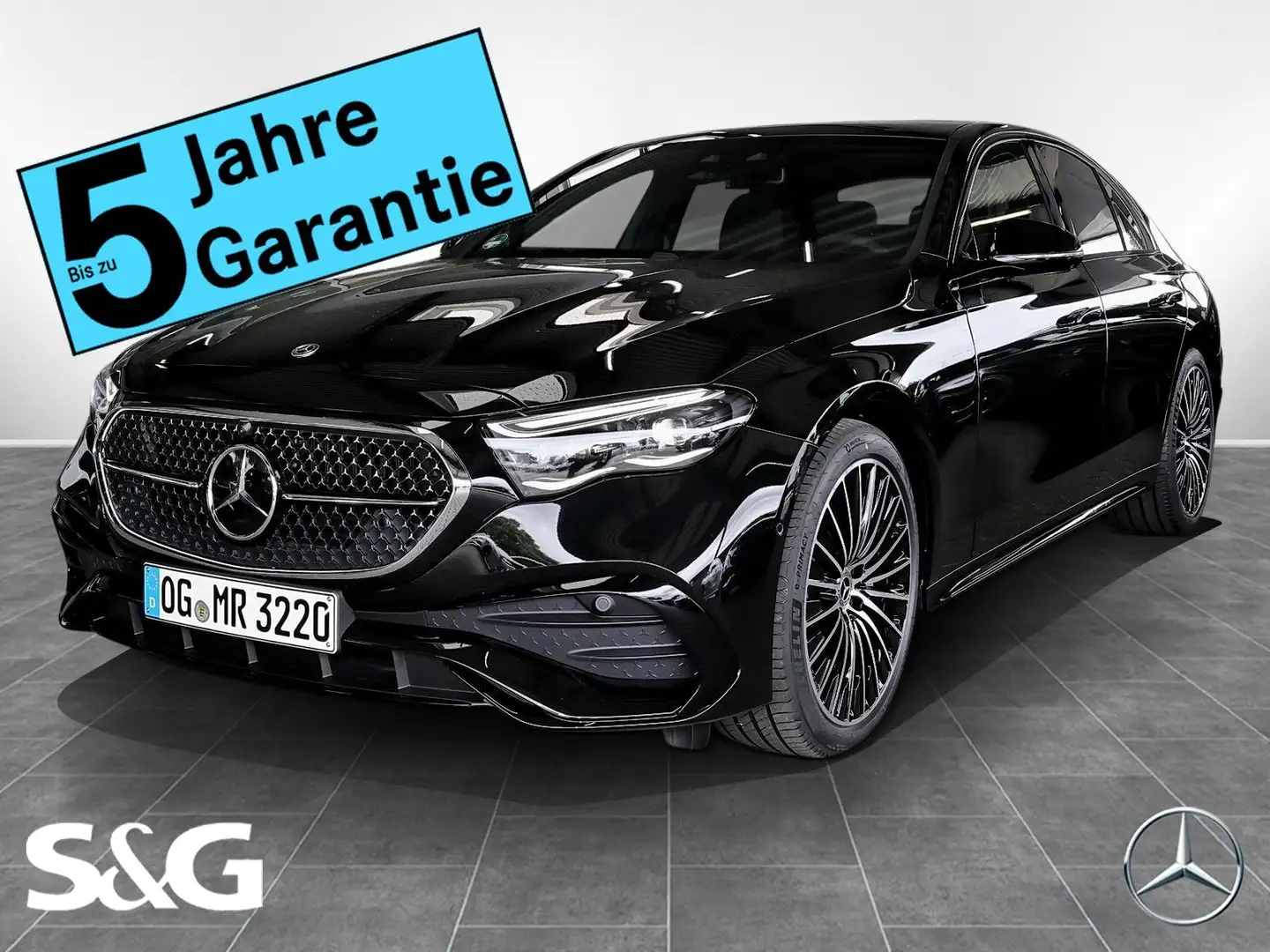 Mercedes-Benz E 220 d AMG MBUX+360°+DIG-LED+Pano+AHK+Night+DAB Black - 1