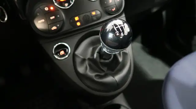 Fiat 500 view 12