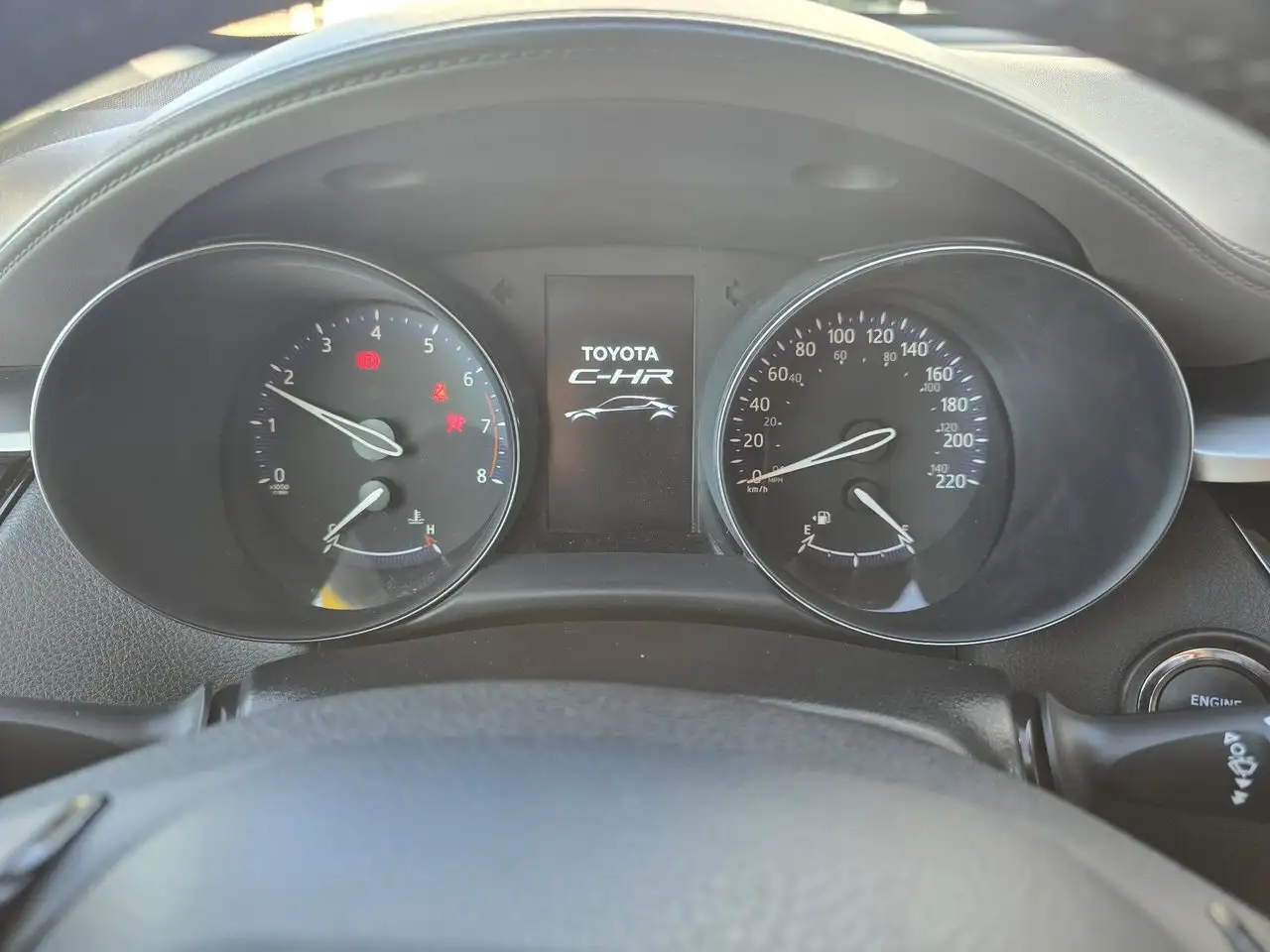Toyota C-HR снимка Toyota C-HR