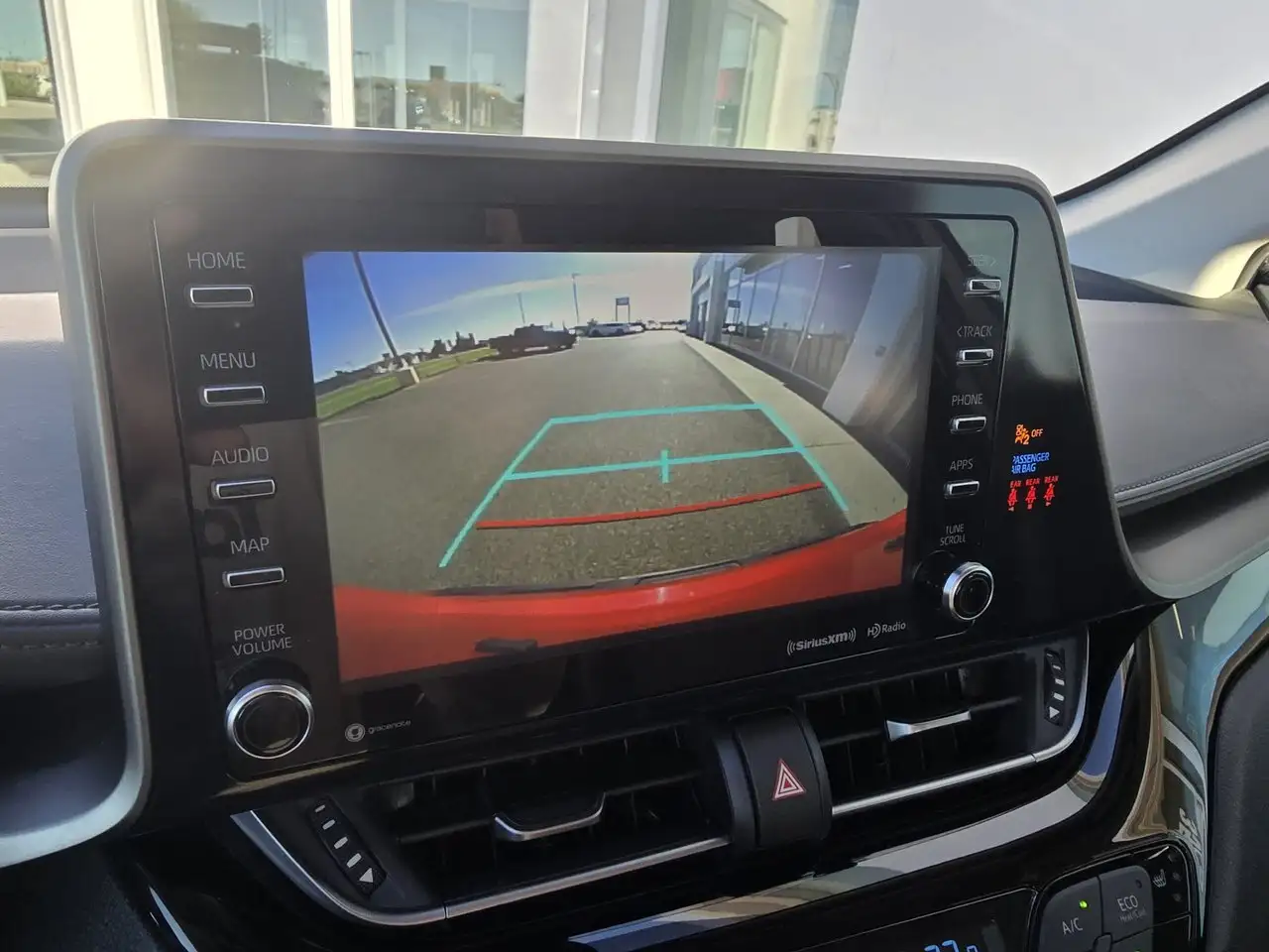Toyota C-HR снимка Toyota C-HR