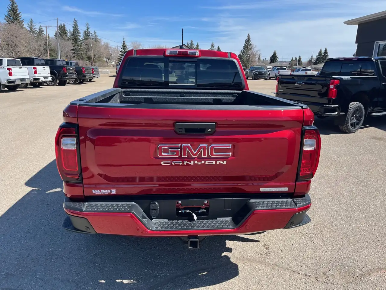 GMC Canyon снимка GMC Canyon