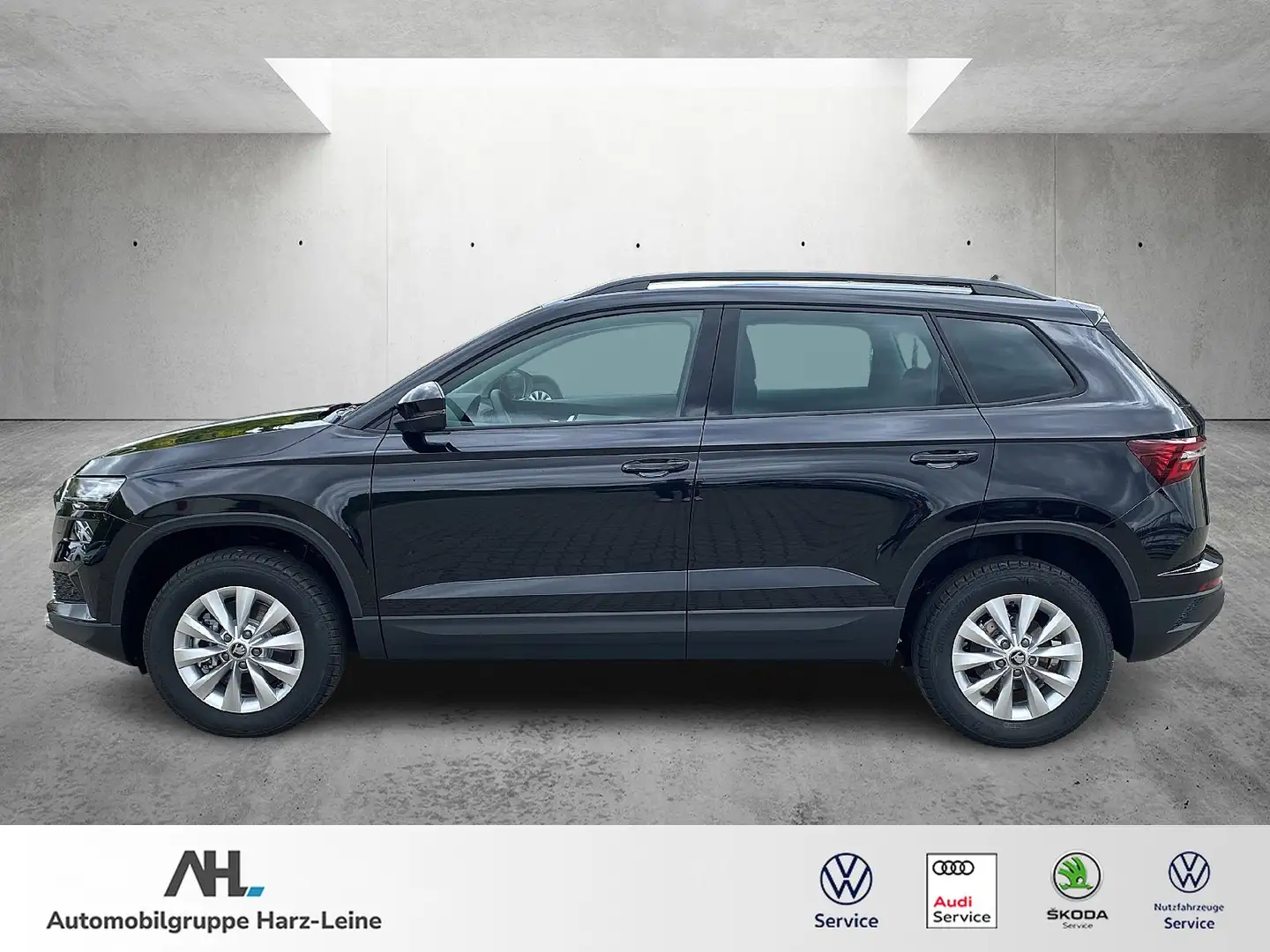 Skoda Karoq 1.5 TSI "Selection" DSG/AHK/RFK/PDC/GRA Noir - 2
