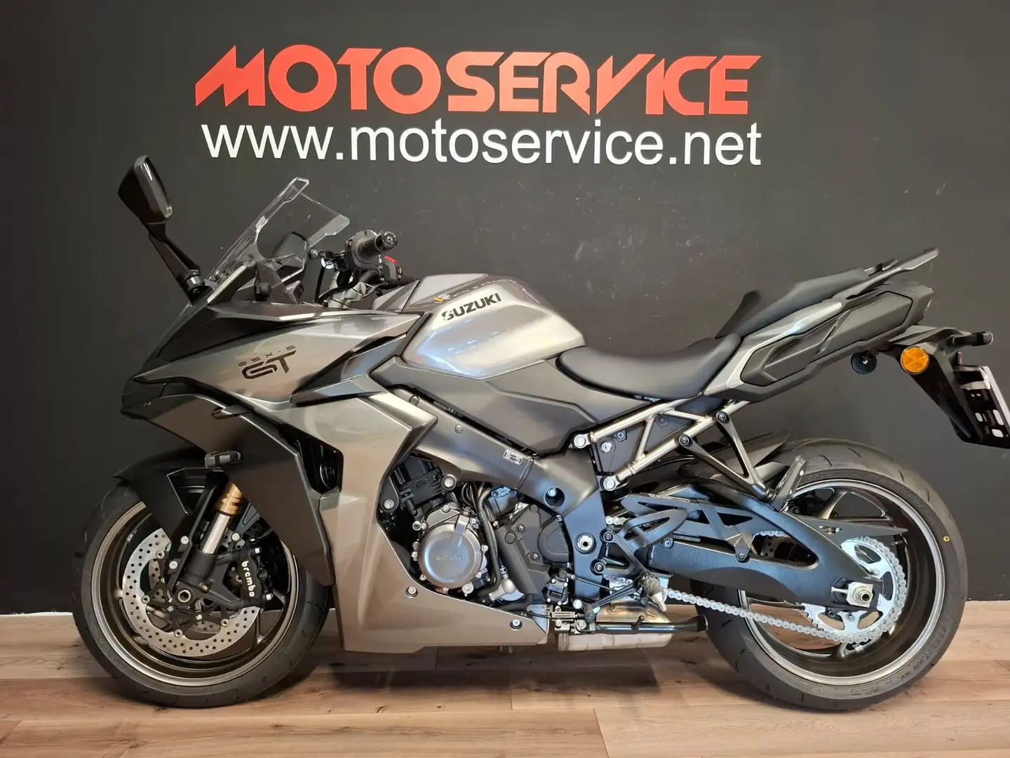 Suzuki GSX S 1000GT Šedá - 1