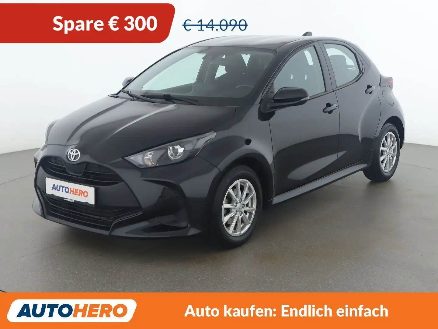 Toyota Yaris 1.0 Active Schwarz - 1